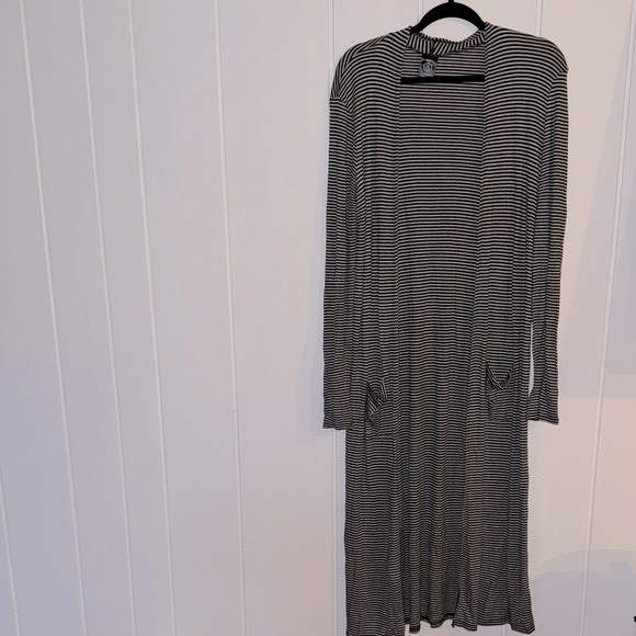 Agnes & Dora duster - Picture 1 of 3